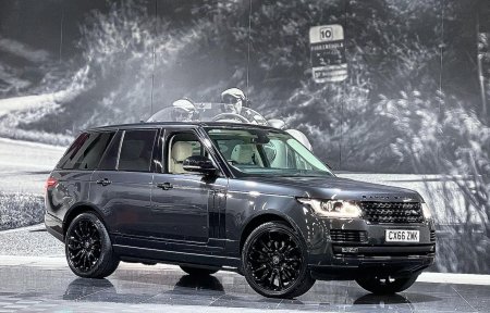 LAND ROVER