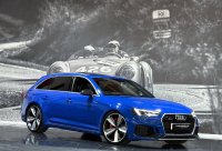 AUDI RS4